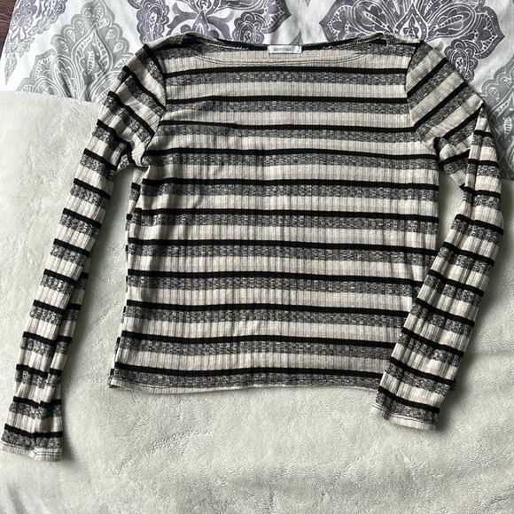 Scoop knit top - Picture 1 of 3